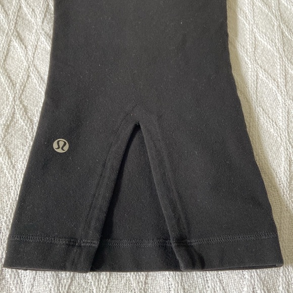 Lululemon leggings - Picture 4 of 10